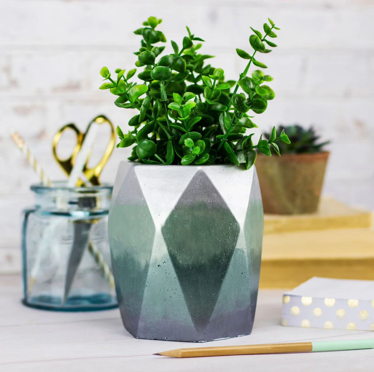 Dazzling Metallics - Image 9